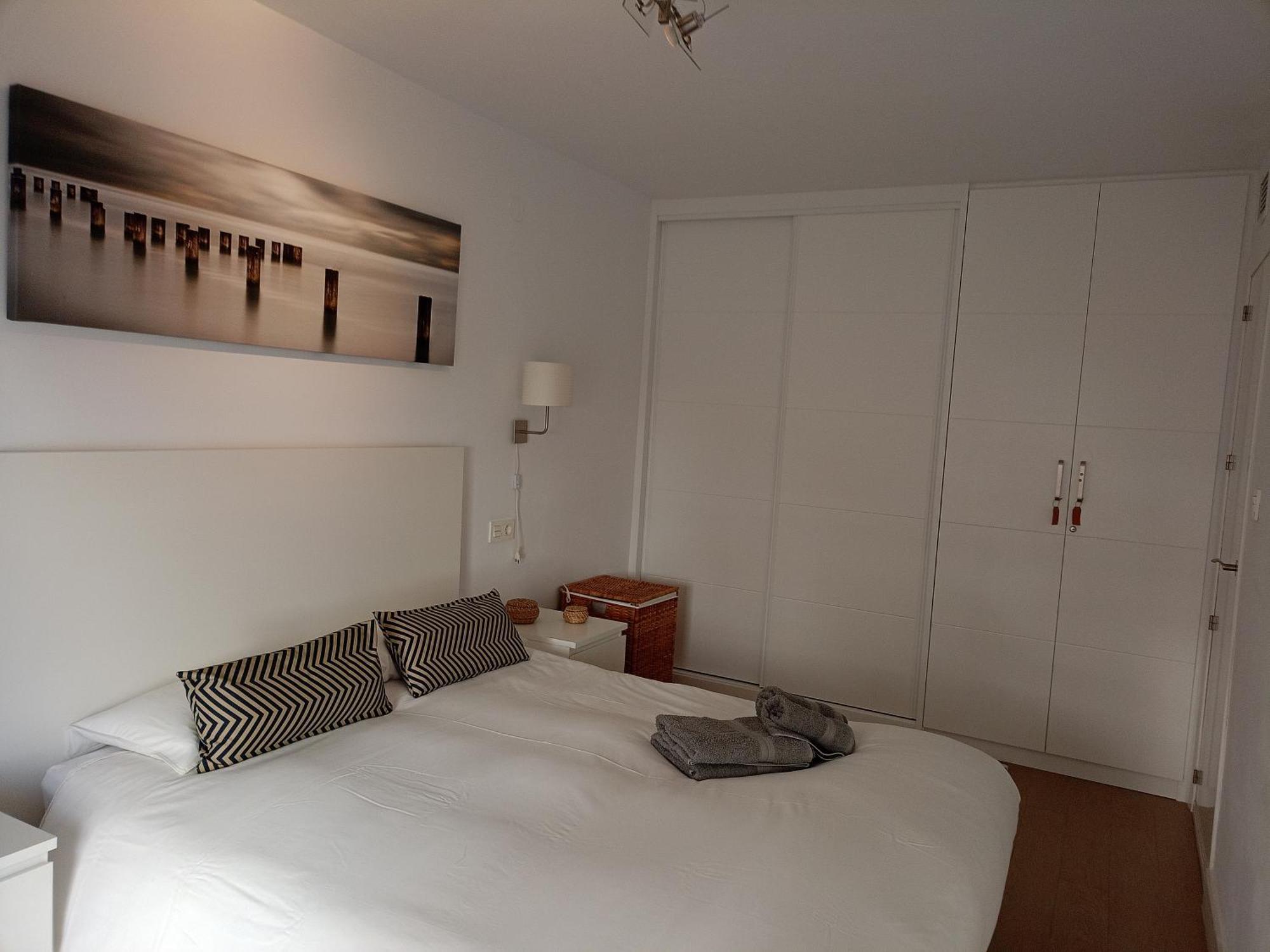 HH APARTAMENTO LA HERRADURA PLAYA LA HERRADURA (GRANADA) (España) - desde  147 € | HOTELMIX